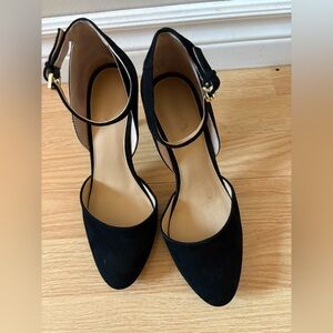 Elegant Michael Kors sandal real leather (suede) 9US